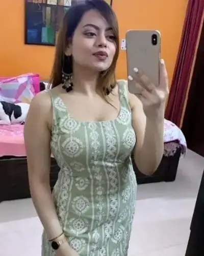 Call Girl in Mauda