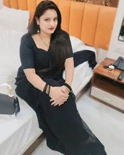 Escort Service Mauda